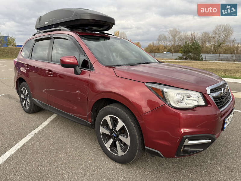 Внедорожник / Кроссовер Subaru Forester 2016 в Киеве