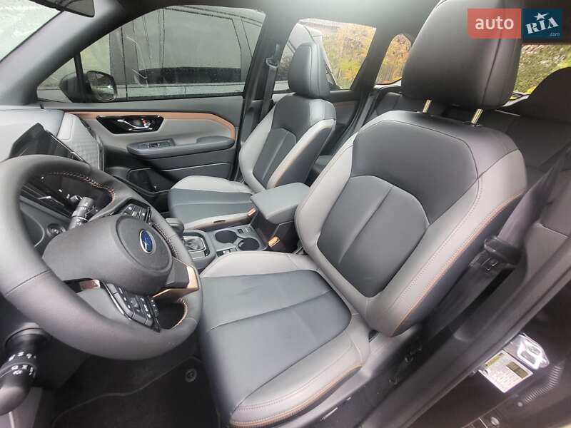 Внедорожник / Кроссовер Subaru Forester 2024 в Харькове