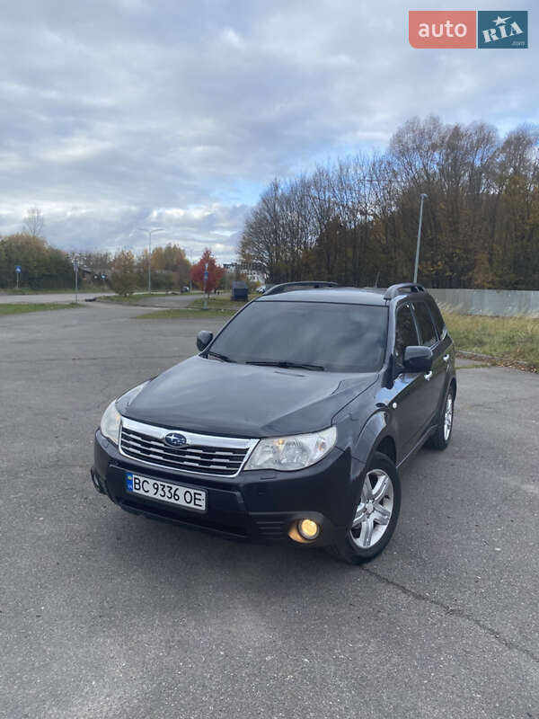 Позашляховик / Кросовер Subaru Forester 2008 в Львові