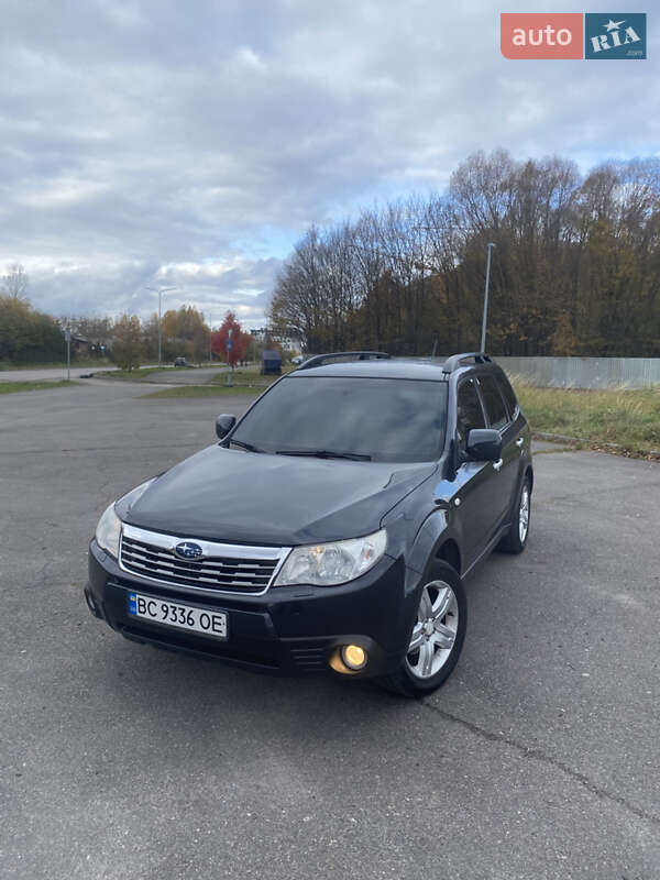 Позашляховик / Кросовер Subaru Forester 2008 в Львові