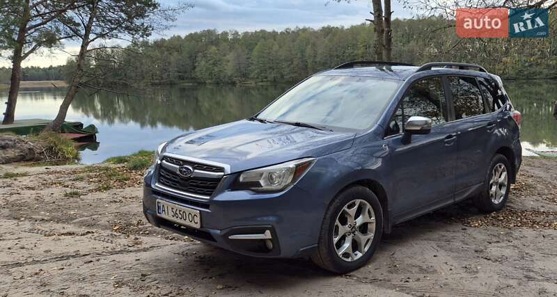 Внедорожник / Кроссовер Subaru Forester 2017 в Нетешине