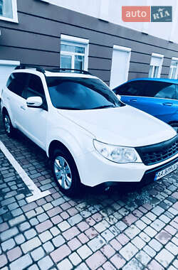 Внедорожник / Кроссовер Subaru Forester 2011 в Киеве