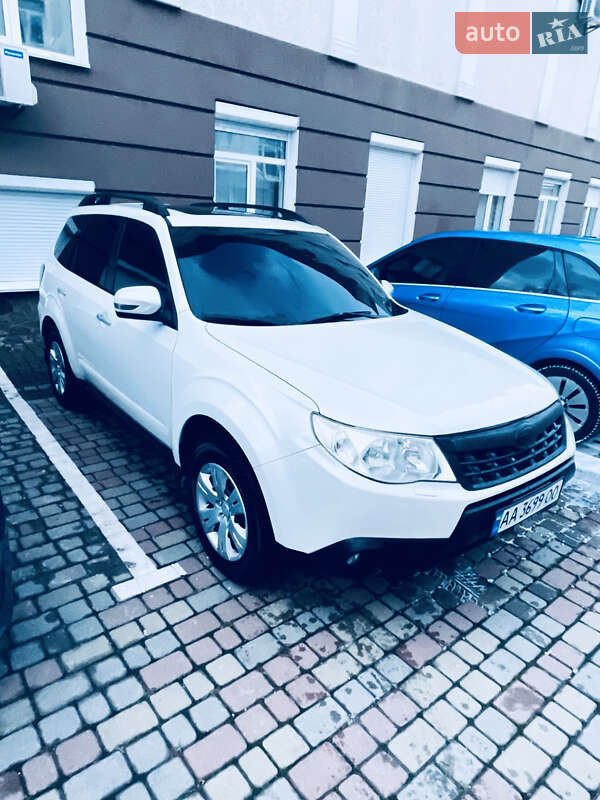 Subaru Forester 2011