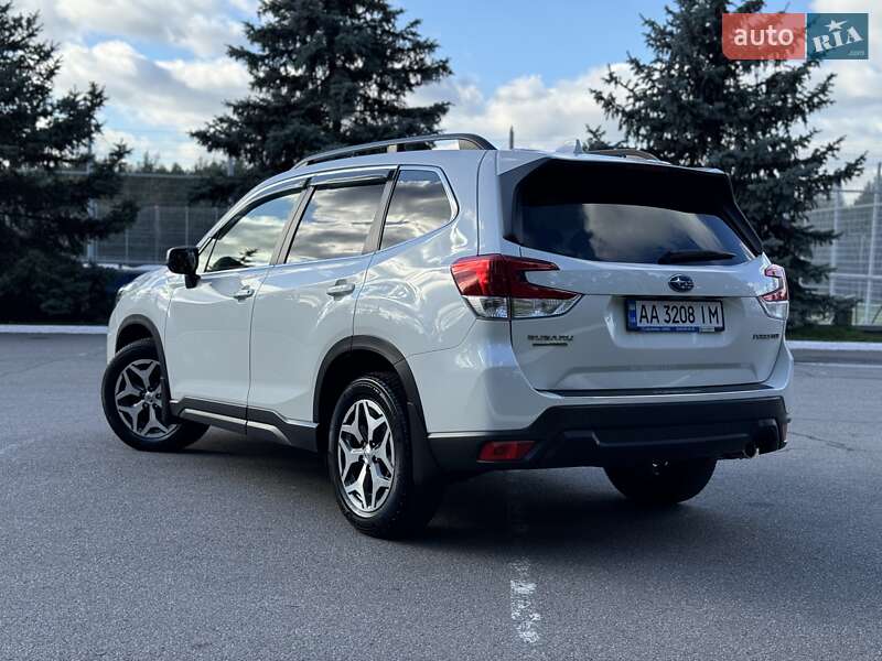 Позашляховик / Кросовер Subaru Forester 2019 в Києві фото 10 Позашляховик / Кросовер Subaru Forester 2019 в Києві