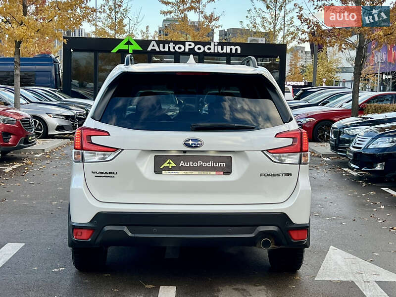 Внедорожник / Кроссовер Subaru Forester 2020 в Киеве