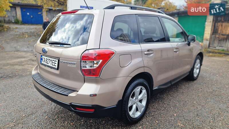 Внедорожник / Кроссовер Subaru Forester 2014 в Киеве