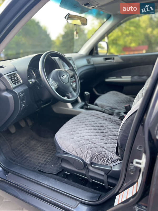 Позашляховик / Кросовер Subaru Forester 2010 в Кам'янському