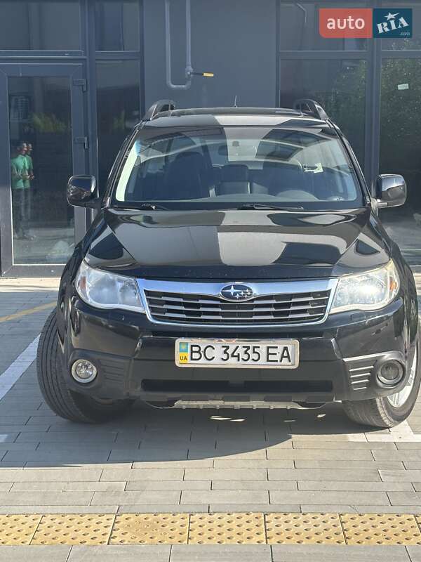 Позашляховик / Кросовер Subaru Forester 2008 в Львові