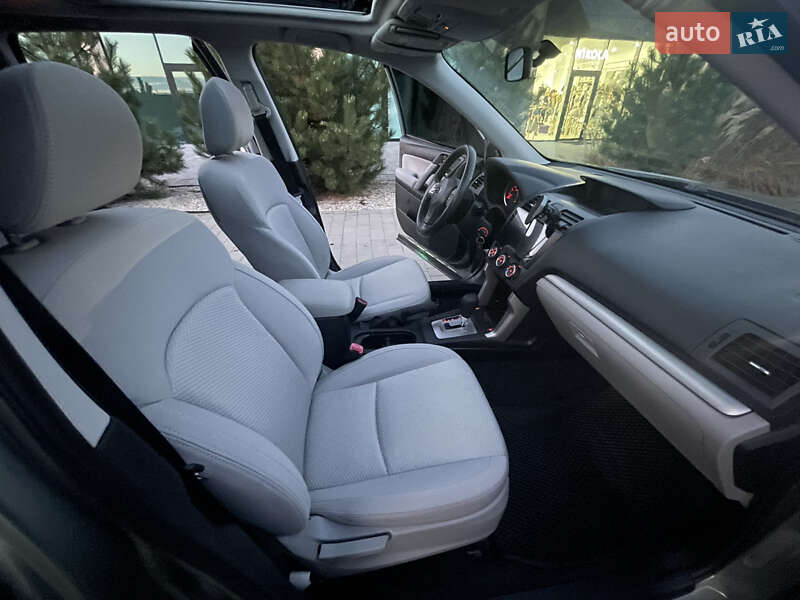 Внедорожник / Кроссовер Subaru Forester 2013 в Хмельницком