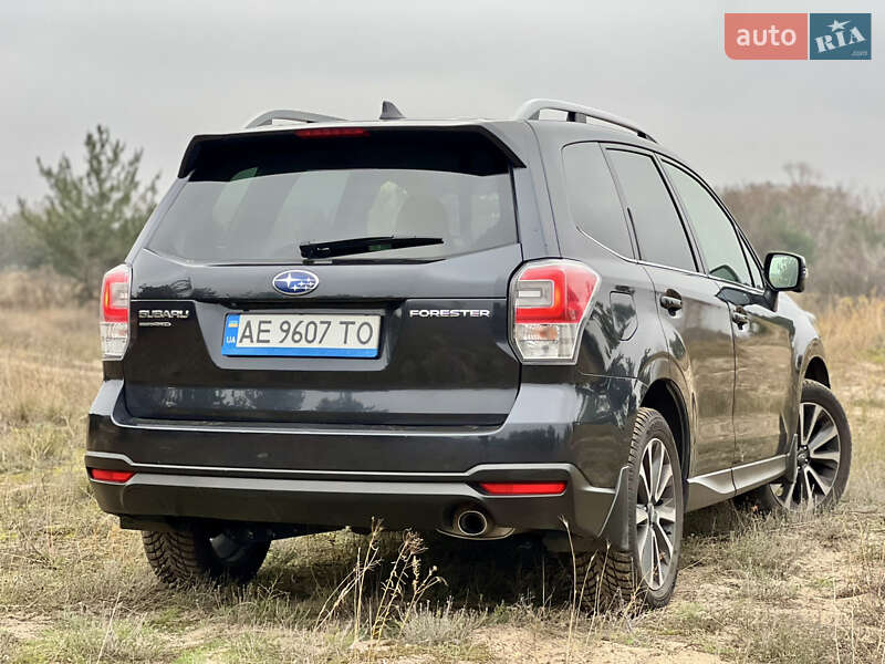 Внедорожник / Кроссовер Subaru Forester 2017 в Днепре