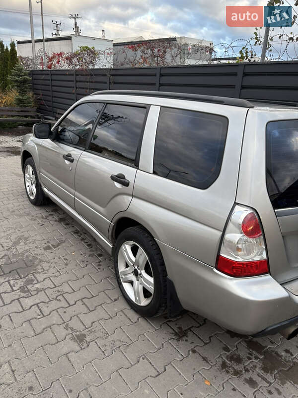 Позашляховик / Кросовер Subaru Forester 2006 в Вишневому фото 4 Позашляховик / Кросовер Subaru Forester 2006 в Вишневому