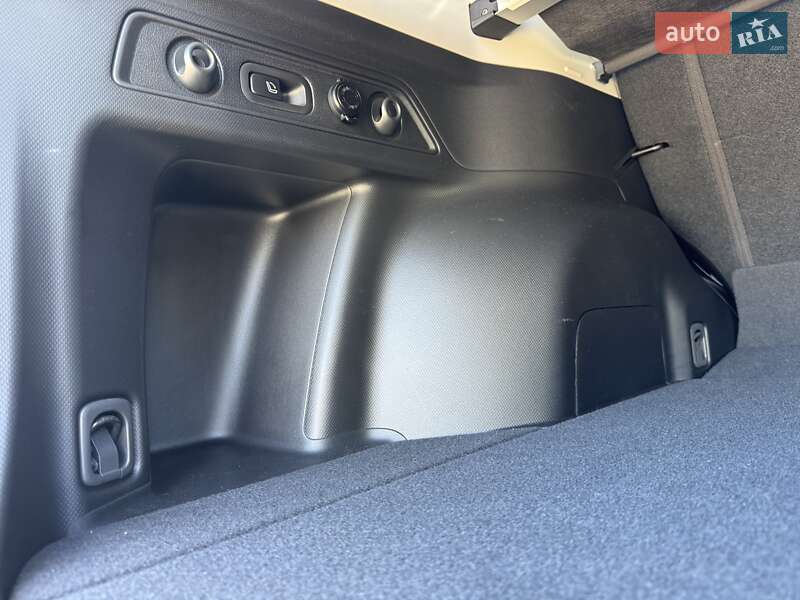 Позашляховик / Кросовер Subaru Forester 2023 в Києві