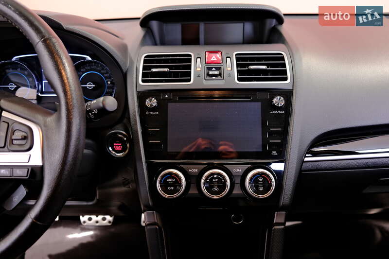 Внедорожник / Кроссовер Subaru Forester 2017 в Одессе