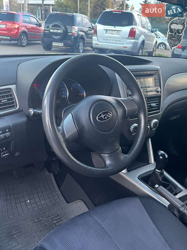 Внедорожник / Кроссовер Subaru Forester 2008 в Кривом Роге