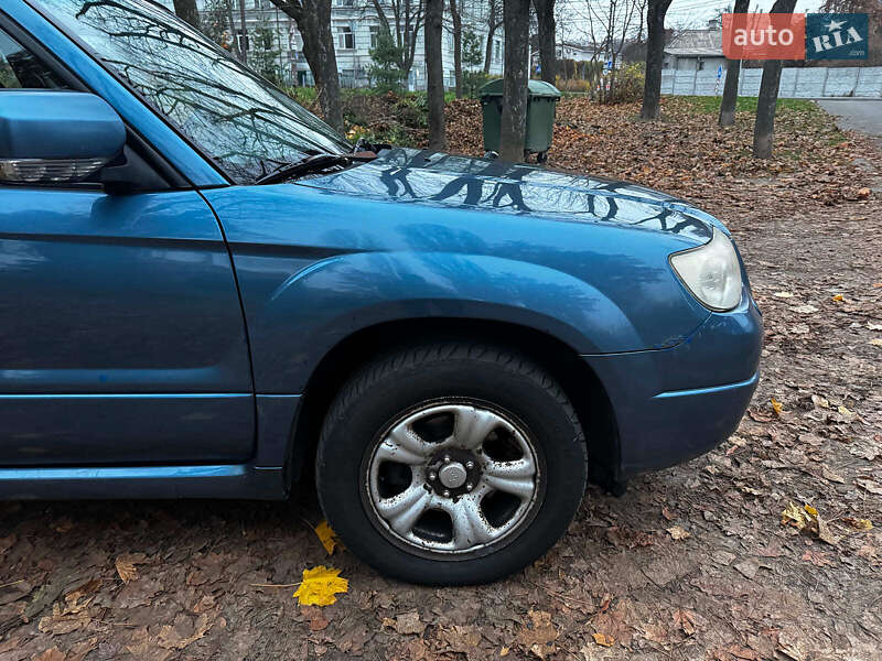 Внедорожник / Кроссовер Subaru Forester 2006 в Киеве