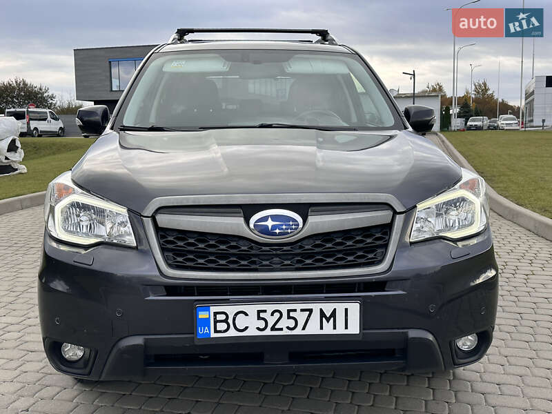 Позашляховик / Кросовер Subaru Forester 2015 в Львові