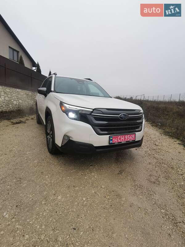 Позашляховик / Кросовер Subaru Forester 2024 в Тернополі