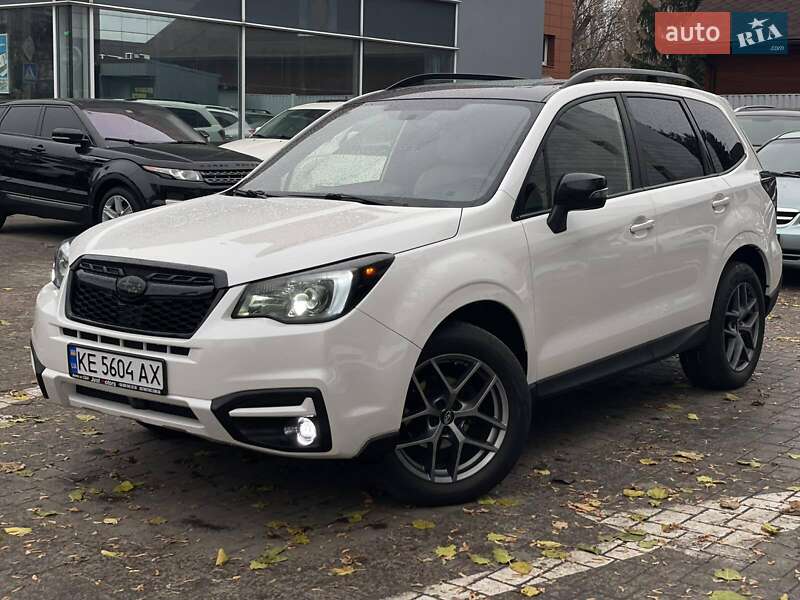 Внедорожник / Кроссовер Subaru Forester 2018 в Днепре