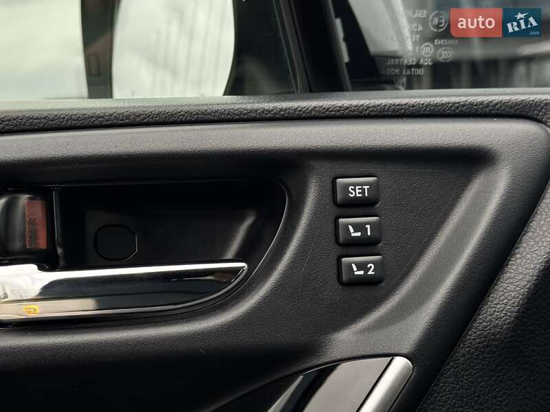 Внедорожник / Кроссовер Subaru Forester 2018 в Киеве