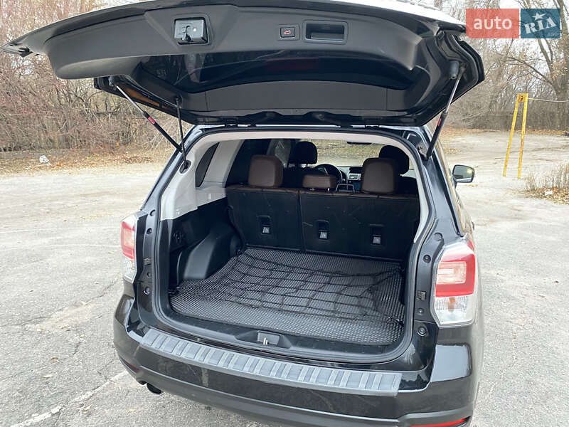 Позашляховик / Кросовер Subaru Forester 2016 в Дніпрі фото 11 Позашляховик / Кросовер Subaru Forester 2016 в Дніпрі