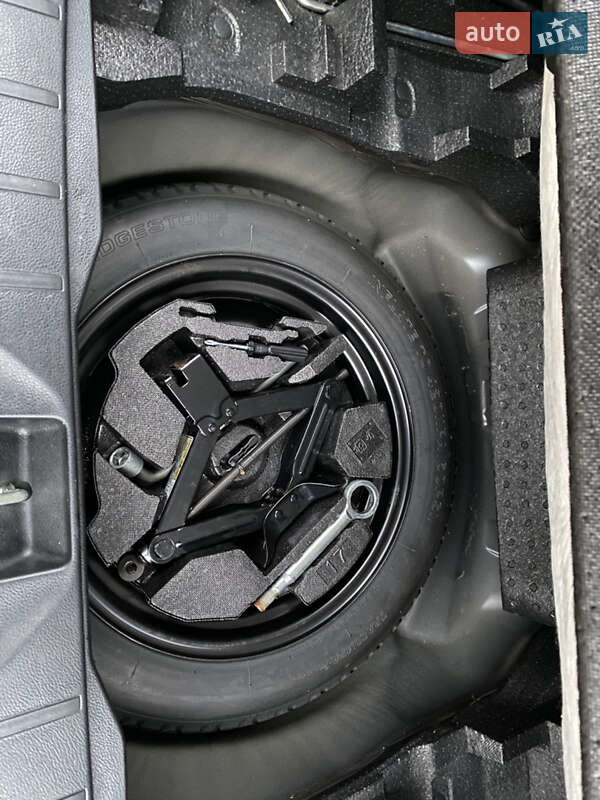 Позашляховик / Кросовер Subaru Forester 2016 в Дніпрі фото 19 Позашляховик / Кросовер Subaru Forester 2016 в Дніпрі