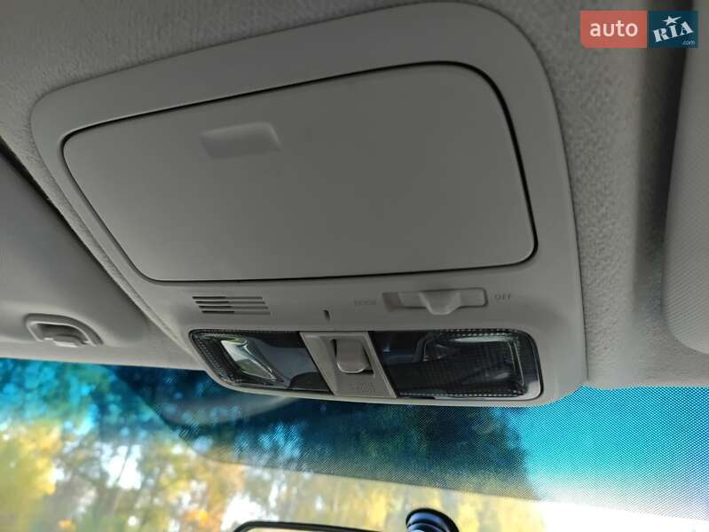 Позашляховик / Кросовер Subaru Forester 2012 в Житомирі