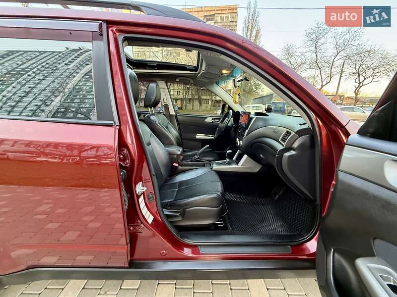 Внедорожник / Кроссовер Subaru Forester 2008 в Одессе
