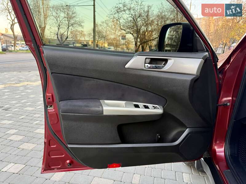 Внедорожник / Кроссовер Subaru Forester 2008 в Одессе