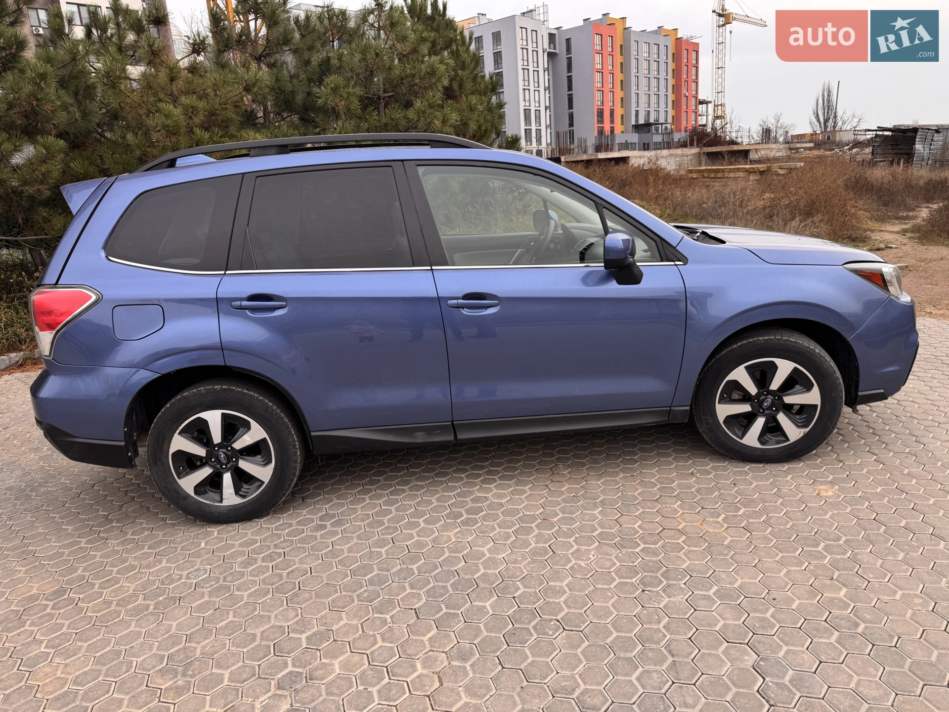 2017 Subaru Forester - мініатюра 4