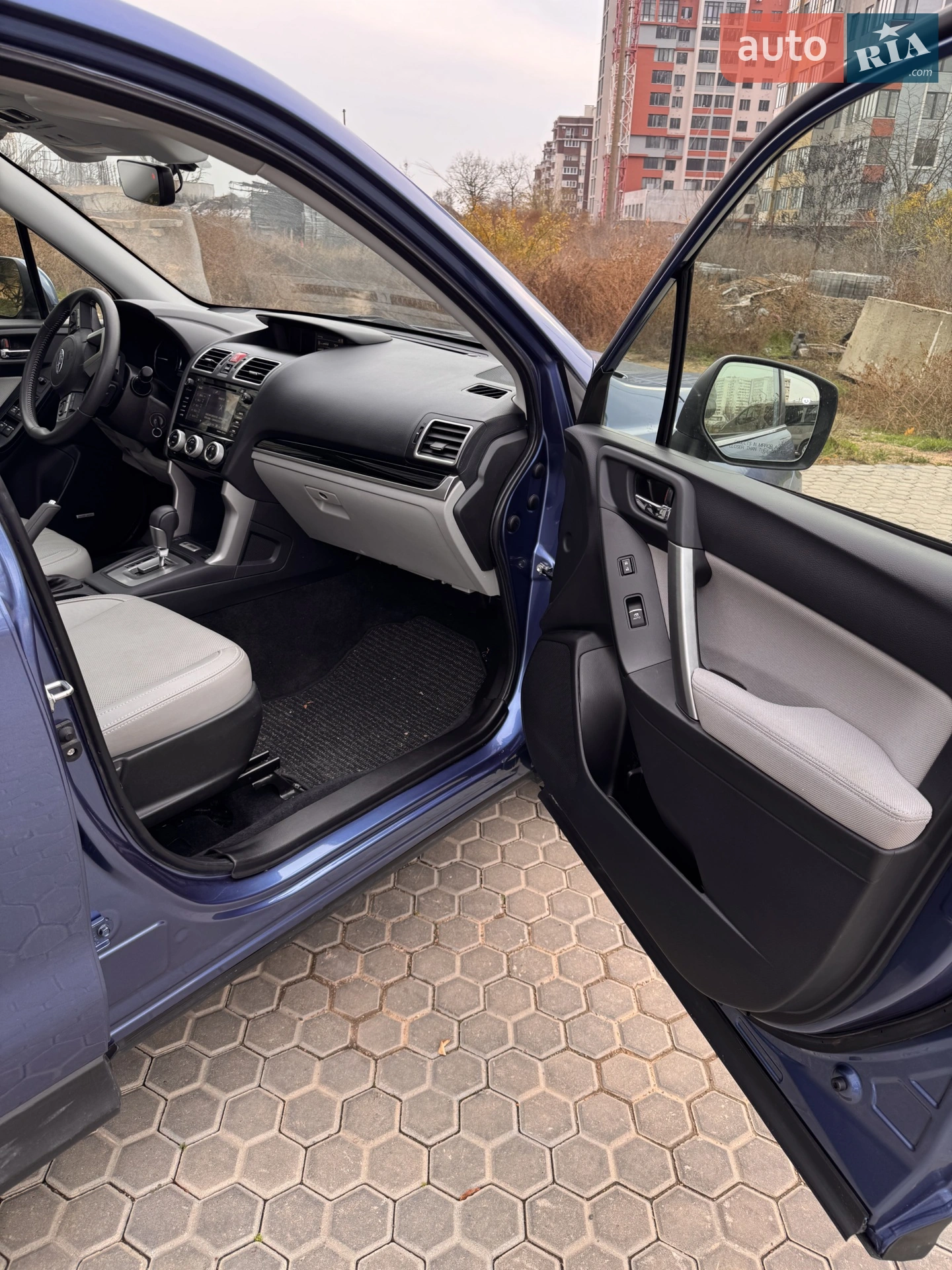 2017 Subaru Forester - мініатюра 18