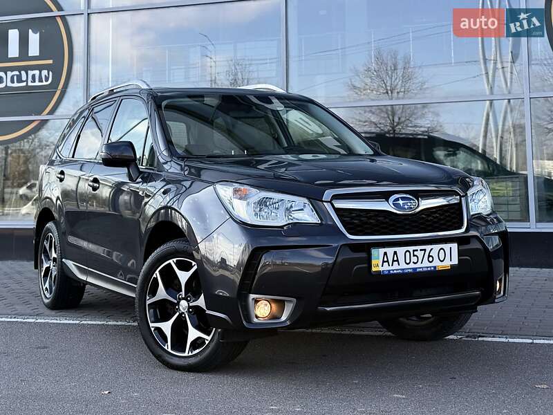 Позашляховик / Кросовер Subaru Forester 2014 в Києві