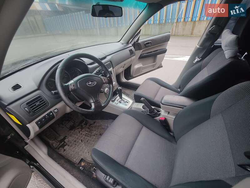 Позашляховик / Кросовер Subaru Forester 2006 в Києві