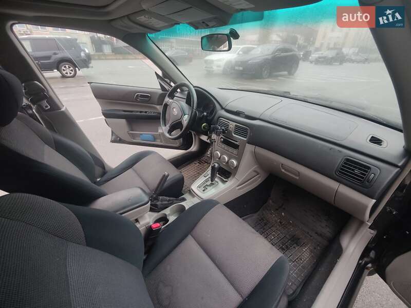 Позашляховик / Кросовер Subaru Forester 2006 в Києві