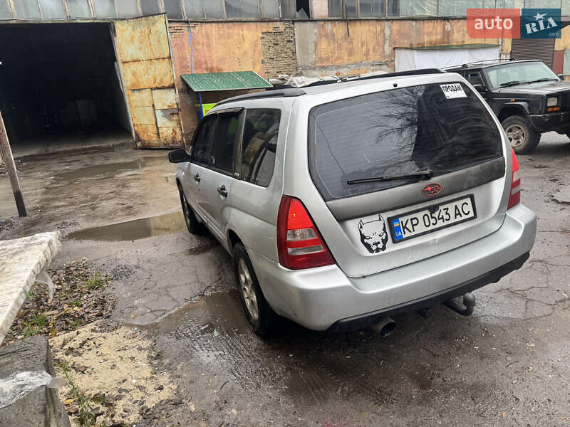 Позашляховик / Кросовер Subaru Forester 2003 в Києві