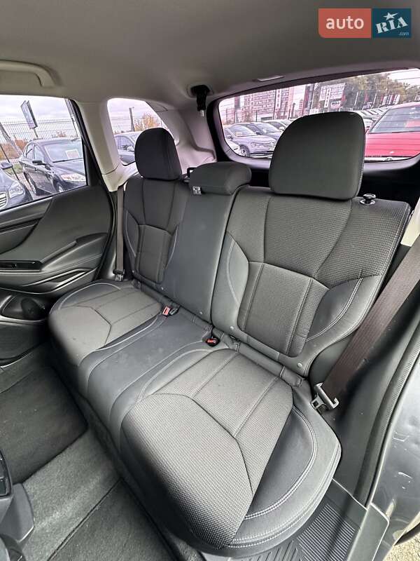 Позашляховик / Кросовер Subaru Forester 2020 в Білогородці