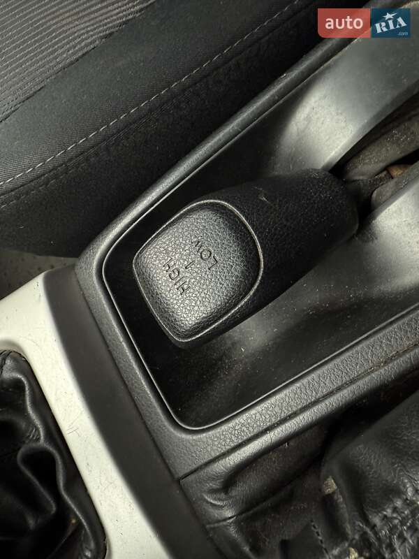 Внедорожник / Кроссовер Subaru Forester 2010 в Киеве