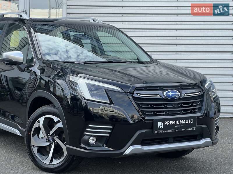 Позашляховик / Кросовер Subaru Forester 2024 в Києві
