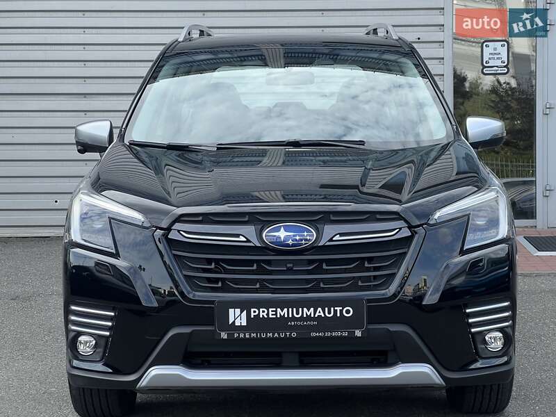 Позашляховик / Кросовер Subaru Forester 2024 в Києві