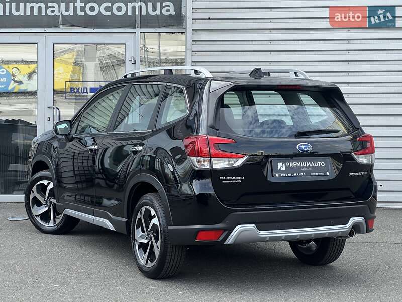 Позашляховик / Кросовер Subaru Forester 2024 в Києві