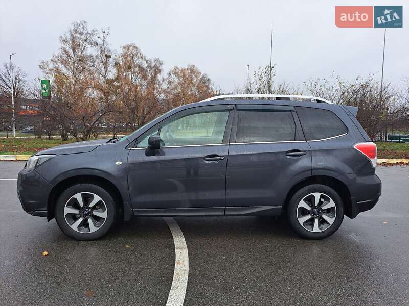 Позашляховик / Кросовер Subaru Forester 2017 в Бучі