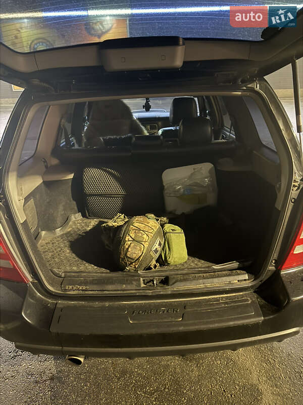 Позашляховик / Кросовер Subaru Forester 2004 в Запоріжжі