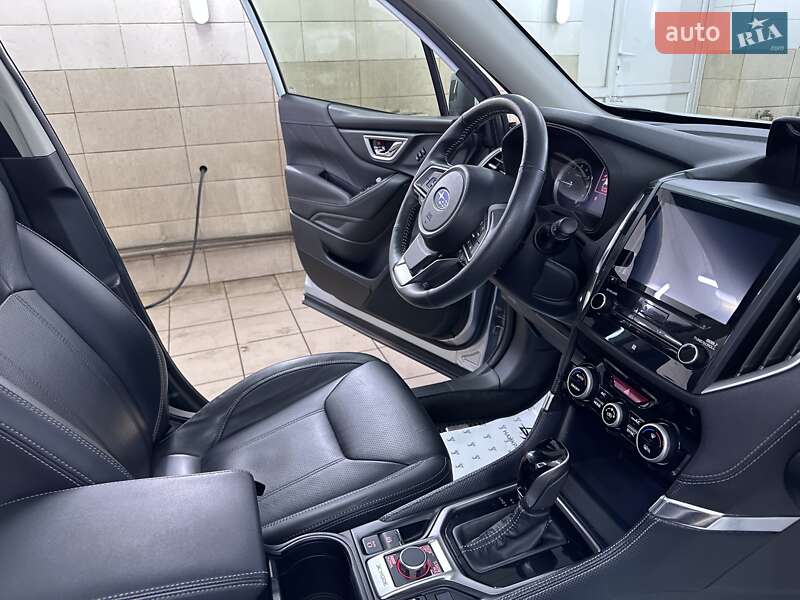 Позашляховик / Кросовер Subaru Forester 2019 в Сумах