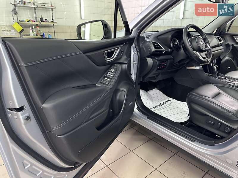 Позашляховик / Кросовер Subaru Forester 2019 в Сумах