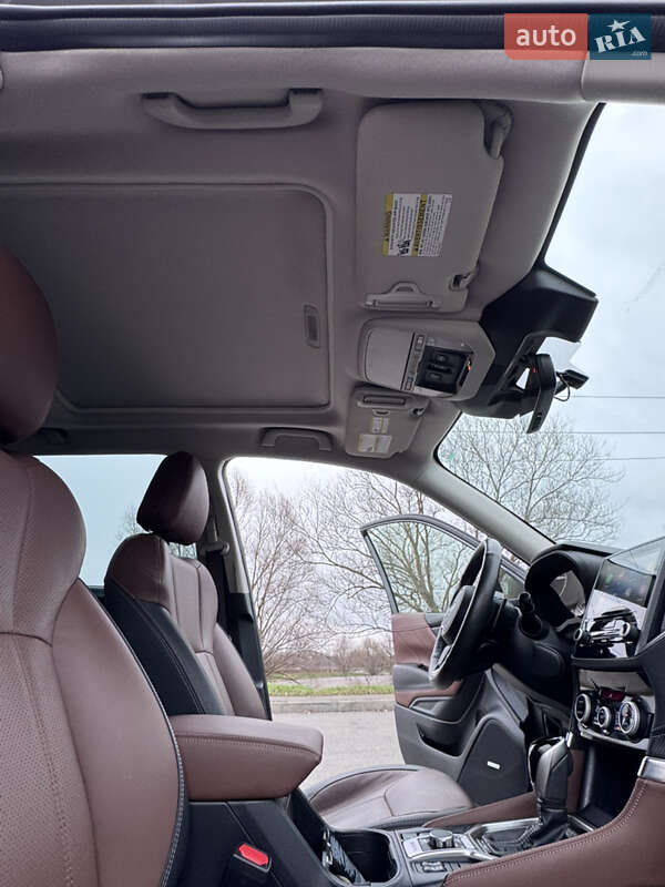 Внедорожник / Кроссовер Subaru Forester 2022 в Киеве