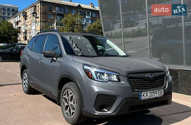 Внедорожник / Кроссовер Subaru Forester 2020 в Киеве