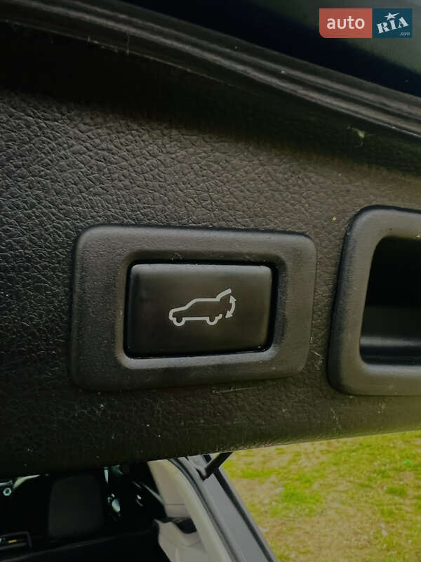 Внедорожник / Кроссовер Subaru Forester 2014 в Херсоне