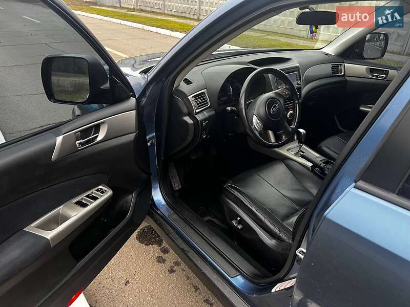 Внедорожник / Кроссовер Subaru Forester 2008 в Кременчуге