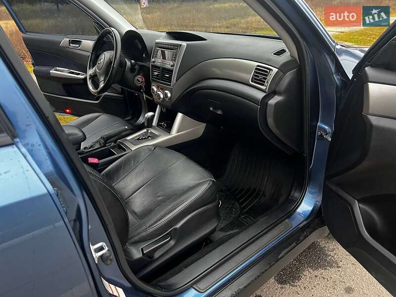 Внедорожник / Кроссовер Subaru Forester 2008 в Кременчуге