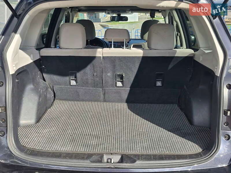 Позашляховик / Кросовер Subaru Forester 2016 в Києві