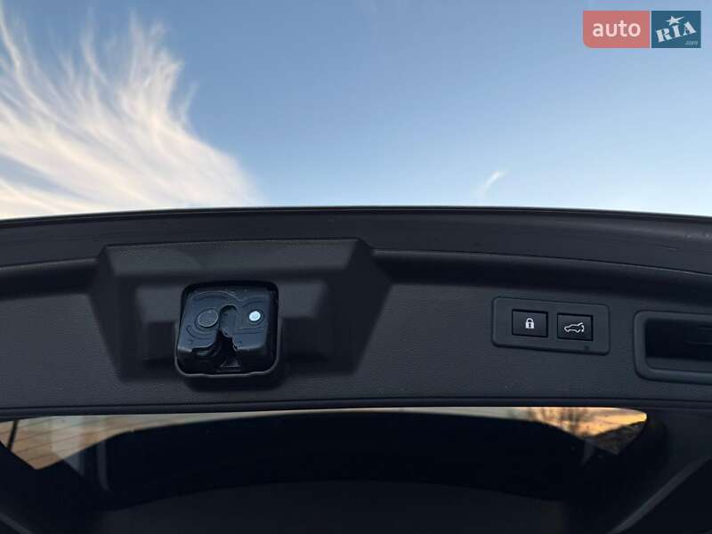 Позашляховик / Кросовер Subaru Forester 2019 в Києві фото 18 Позашляховик / Кросовер Subaru Forester 2019 в Києві